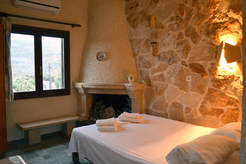 Athena Rooms Káto Zákros Chambre photo